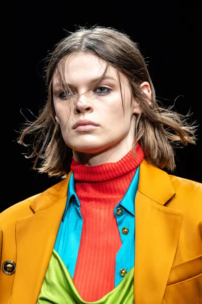 Look 73